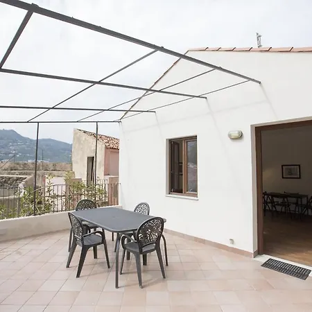 Discover Apartments - Cefalu